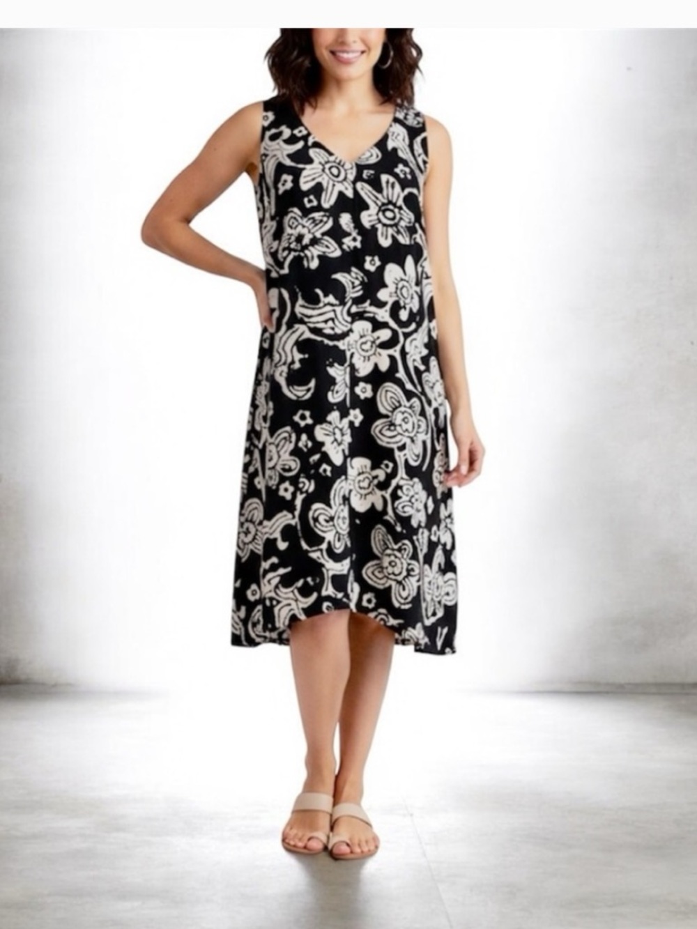 CAbi Black & White Floral V‑Neck Racerback Midi Dress